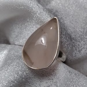 Soft Rose Quartz pear ring